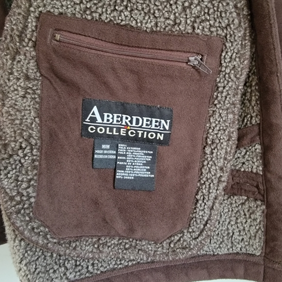 Aberdeen Collection brown faux suede, fleece lined coat, size medium - Picture 4 of 4